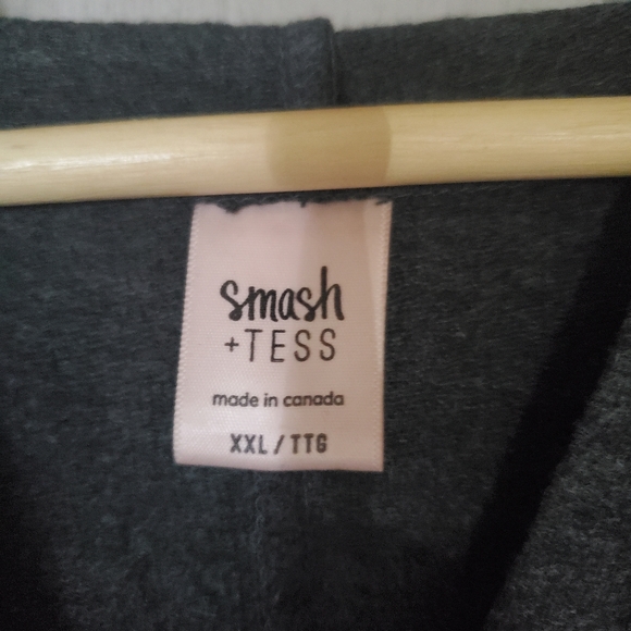 Ladies romper - Picture 2 of 2